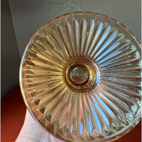 Carnival Glass Vase - Picture 5 of 13